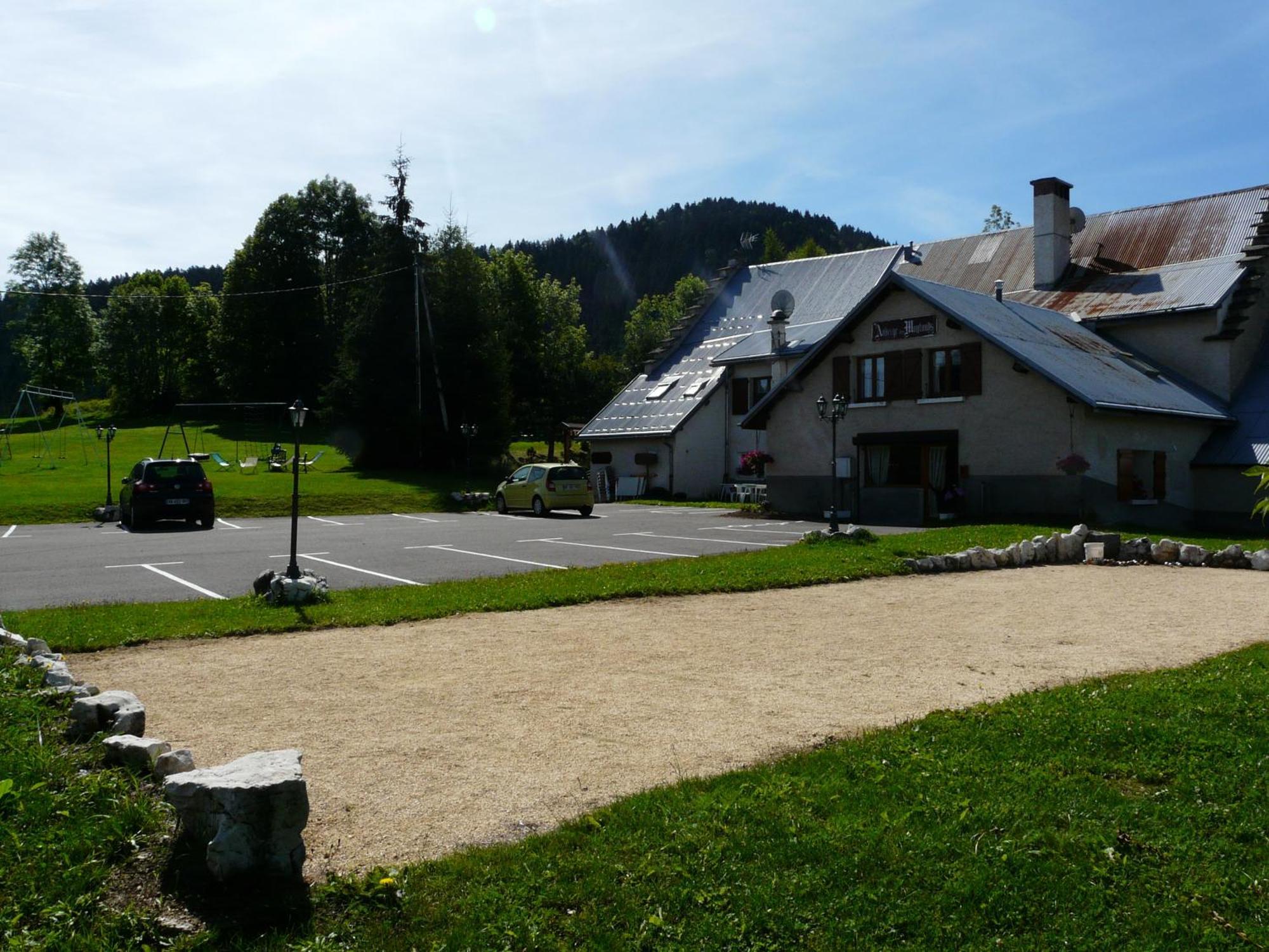 Auberge Des Montauds - Hotel & Restaurant Villard-de-Lans Exterior foto