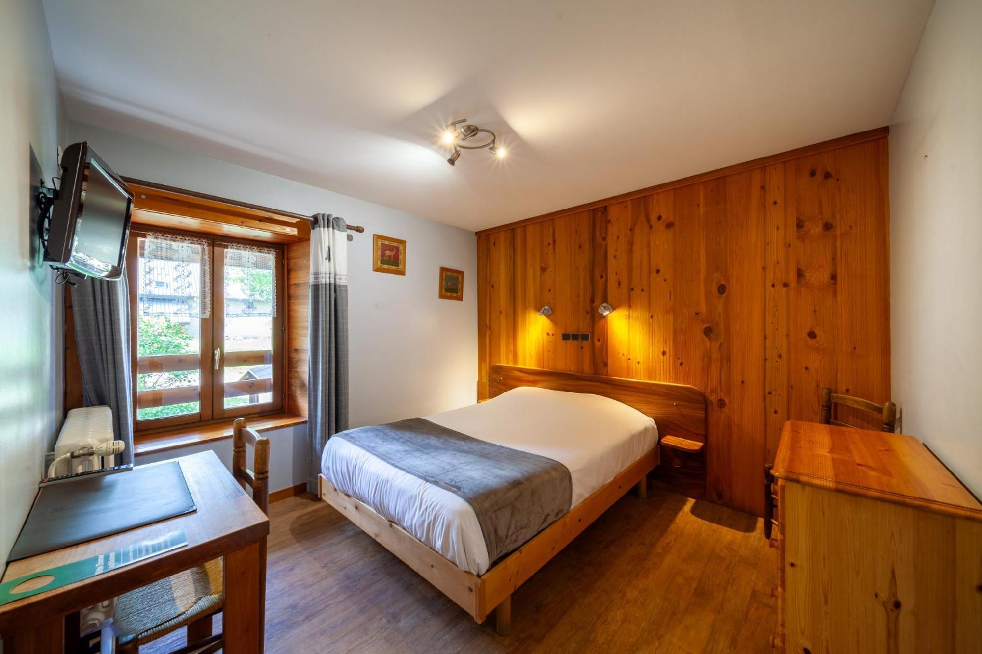 Auberge Des Montauds - Hotel & Restaurant Villard-de-Lans Habitación foto